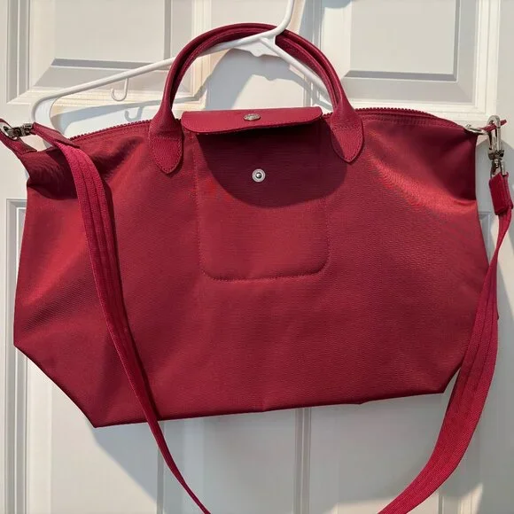 Longchamp | Bags | Longchamp Le Pliage Neo Medium  display picture 3